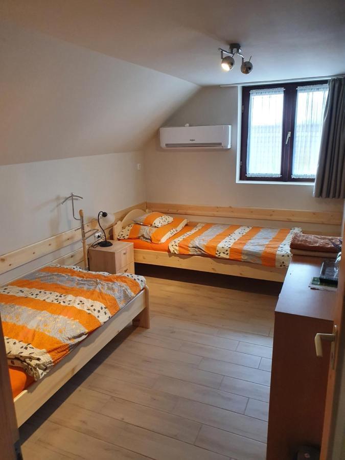 Berger Pince Es Vendeghaz Otel Csaszartoltes Dış mekan fotoğraf