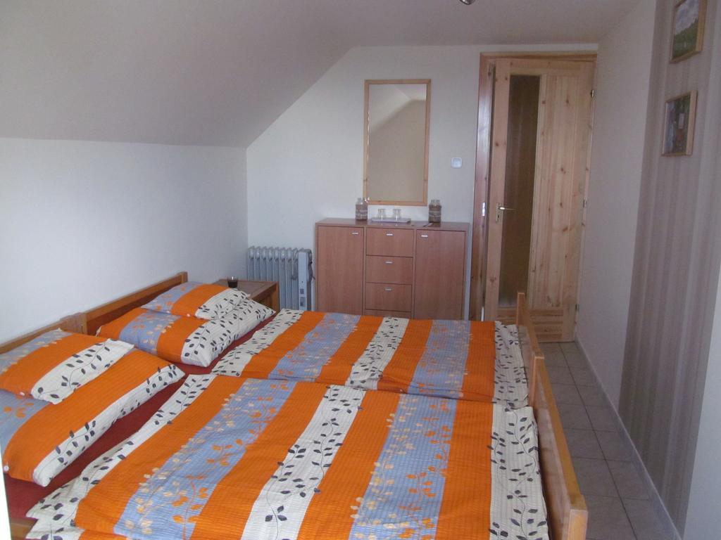 Berger Pince Es Vendeghaz Otel Csaszartoltes Dış mekan fotoğraf
